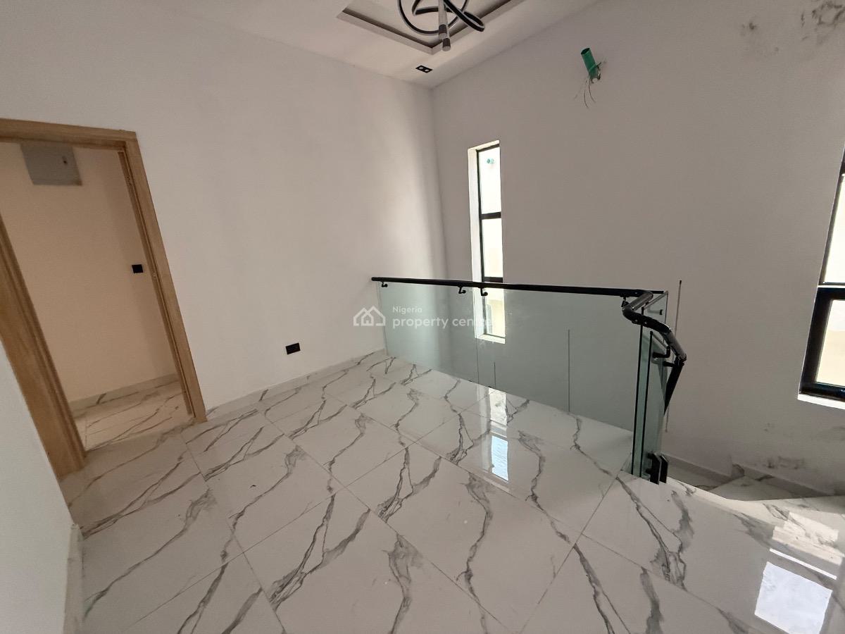 4 Bedroom Fully Detached Duplex with Bq for Distress, Captain’s Court Estate/lekki Palm City Estate, Ajah, Lagos, Detached Duplex for Sale