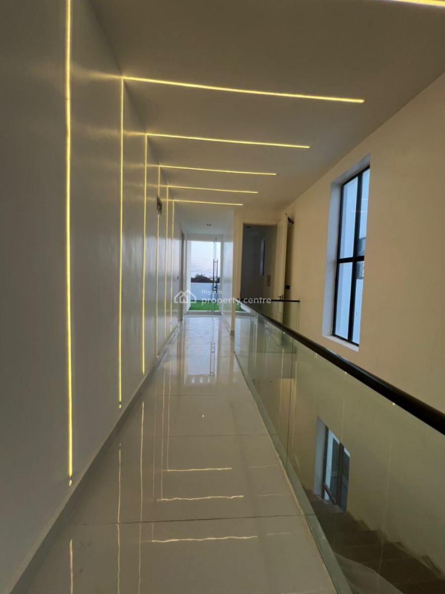 Exquisite 4 Bedroom Spacious Fully Detached House with Bq/ Pool, Phase 1 Proper, Lekki Phase 1, Lekki, Lagos, Detached Duplex for Sale