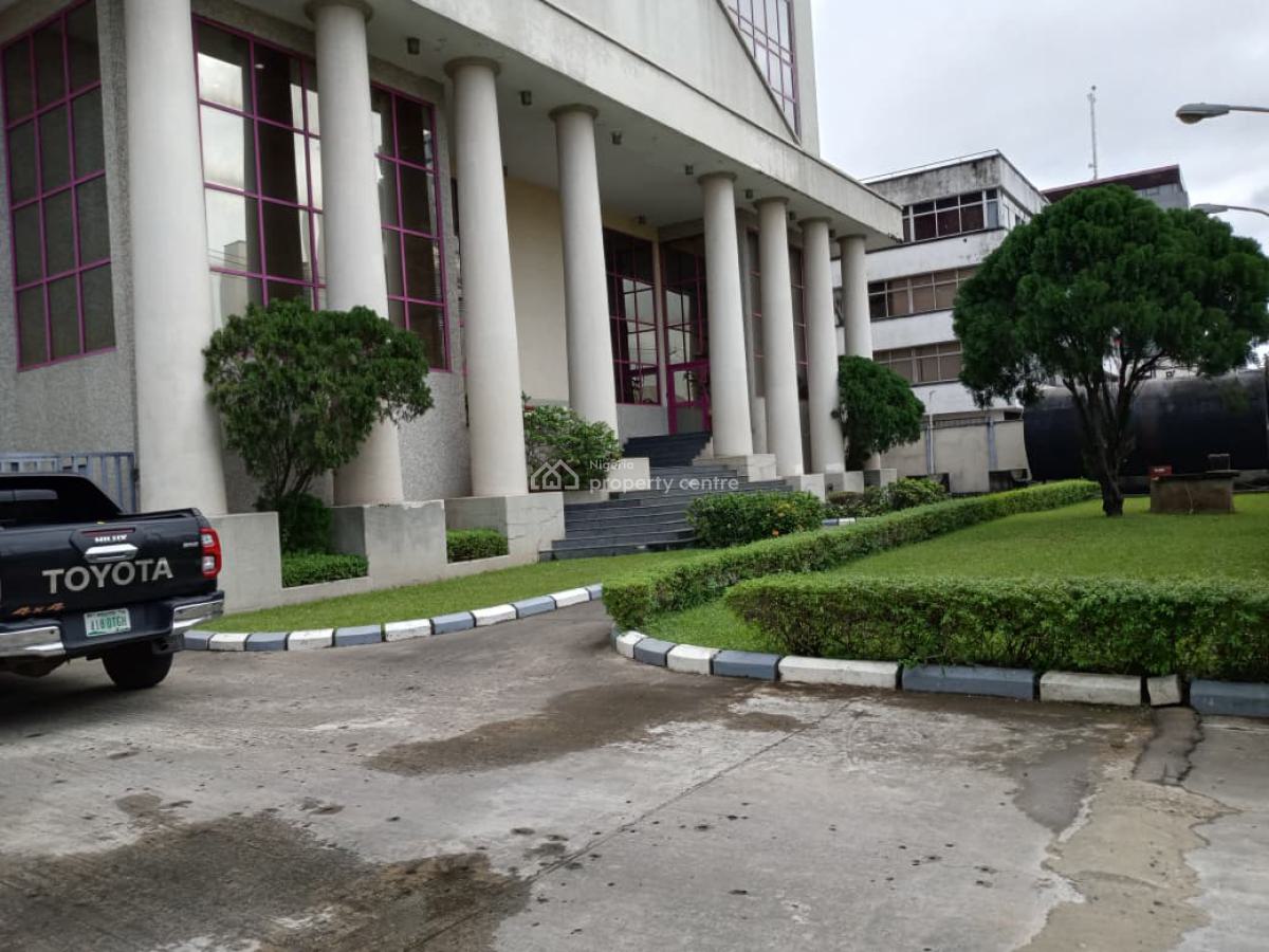 650sqm Space Available, Victoria Island (vi), Lagos, Office Space for Rent