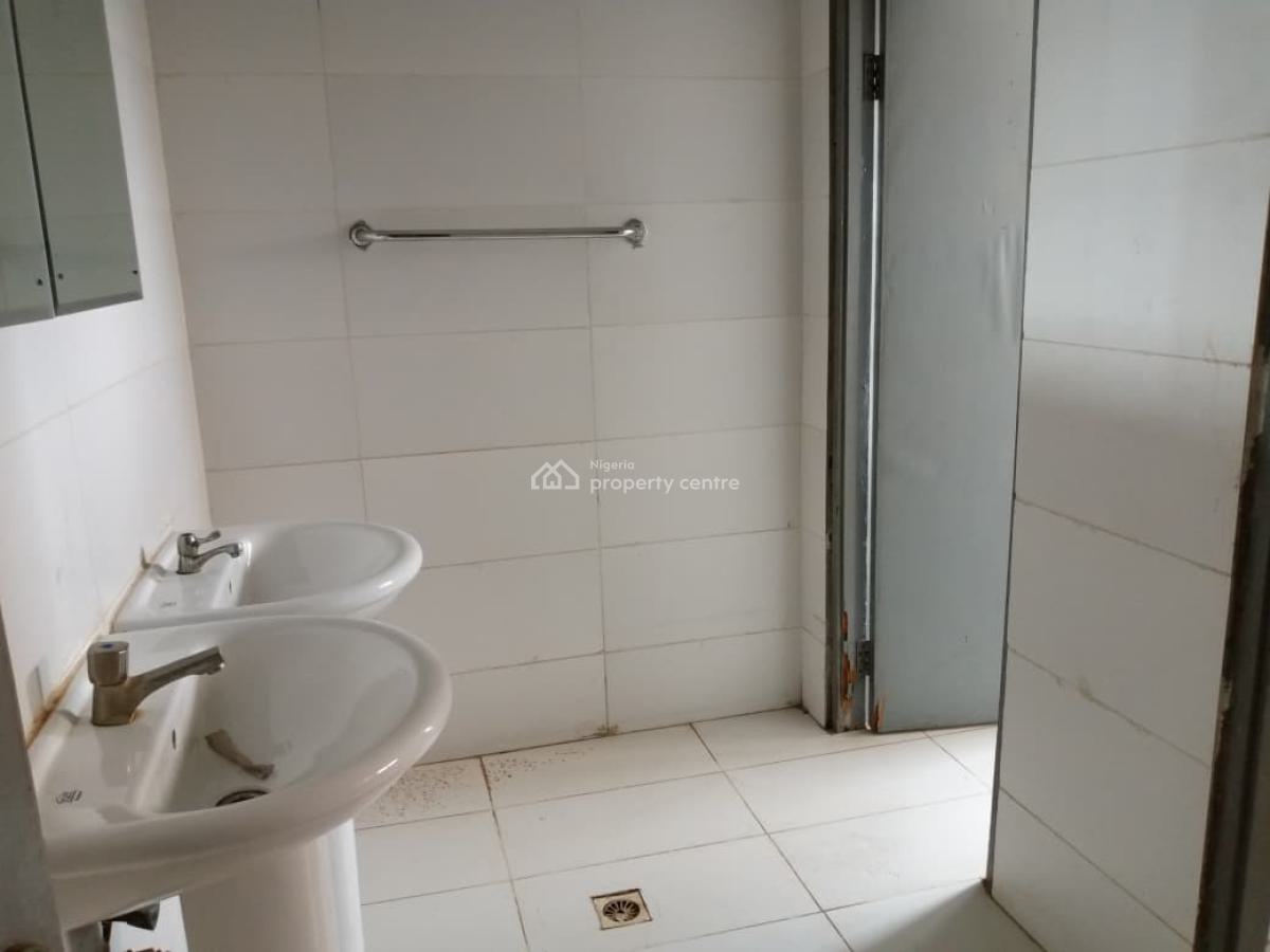 650sqm Space Available, Victoria Island (vi), Lagos, Office Space for Rent