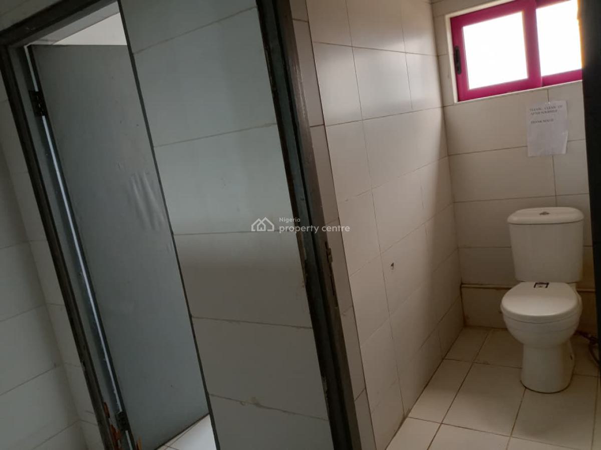 650sqm Space Available, Victoria Island (vi), Lagos, Office Space for Rent