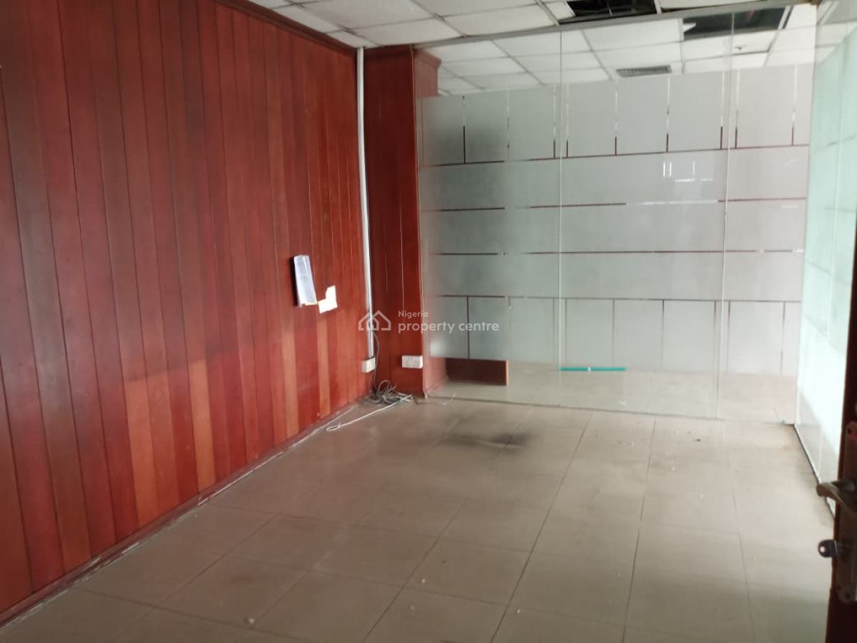 650sqm Space Available, Victoria Island (vi), Lagos, Office Space for Rent