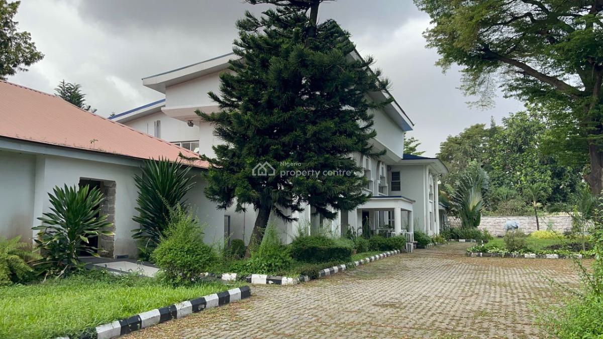 11 Rooms Office Duplex with Bq & Spacious Compound, Old Ikoyi, Ikoyi, Lagos, Detached Duplex for Rent