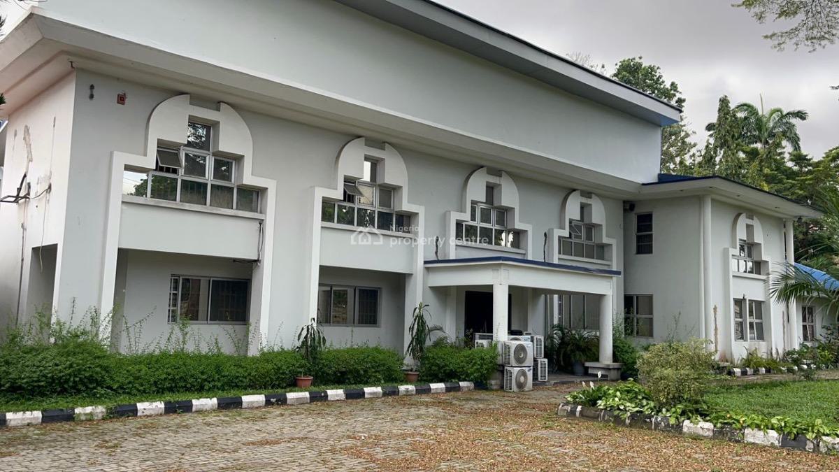 11 Rooms Office Duplex with Bq & Spacious Compound, Old Ikoyi, Ikoyi, Lagos, Detached Duplex for Rent