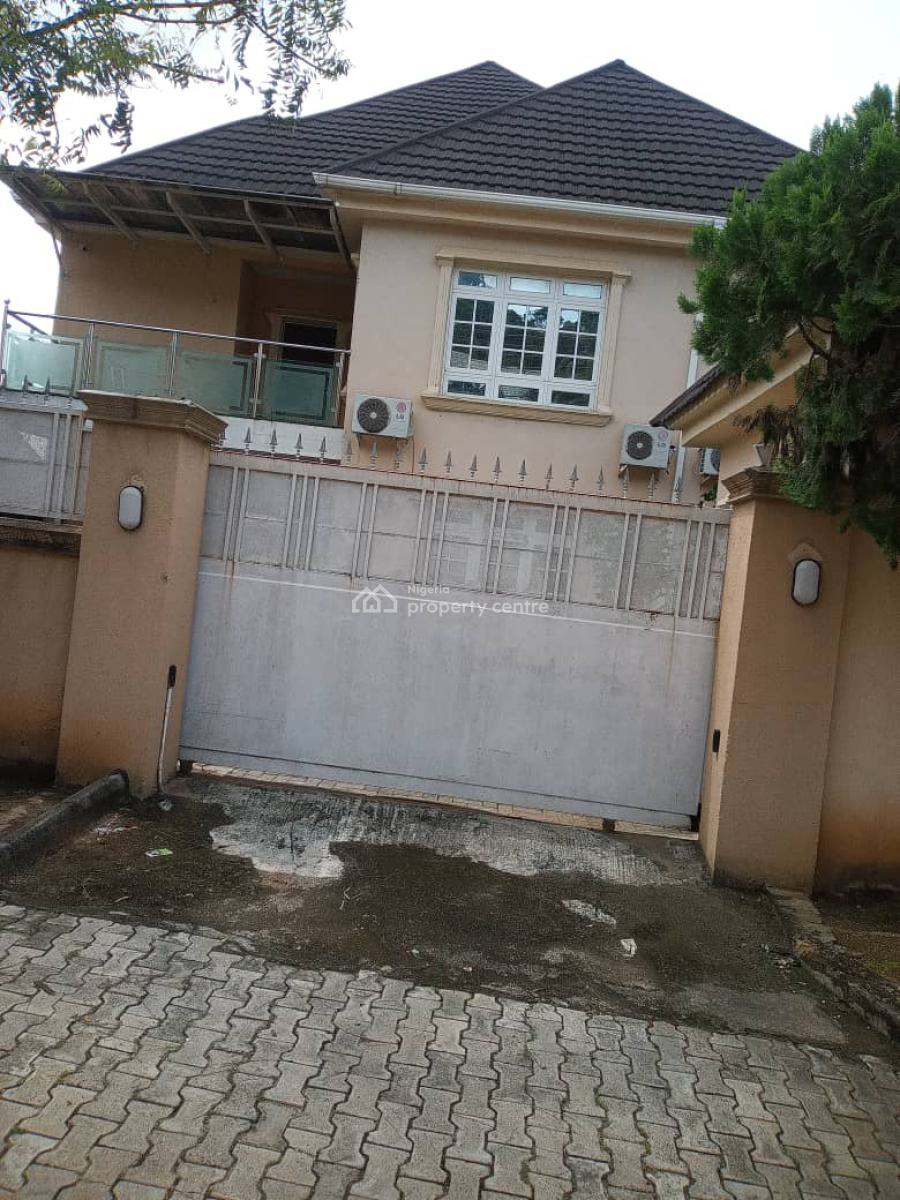 Spacious 4-bedroom Semi-detached House with Multiple Apartments, Dawaki, Gwarinpa, Abuja, Semi-detached Duplex for Sale