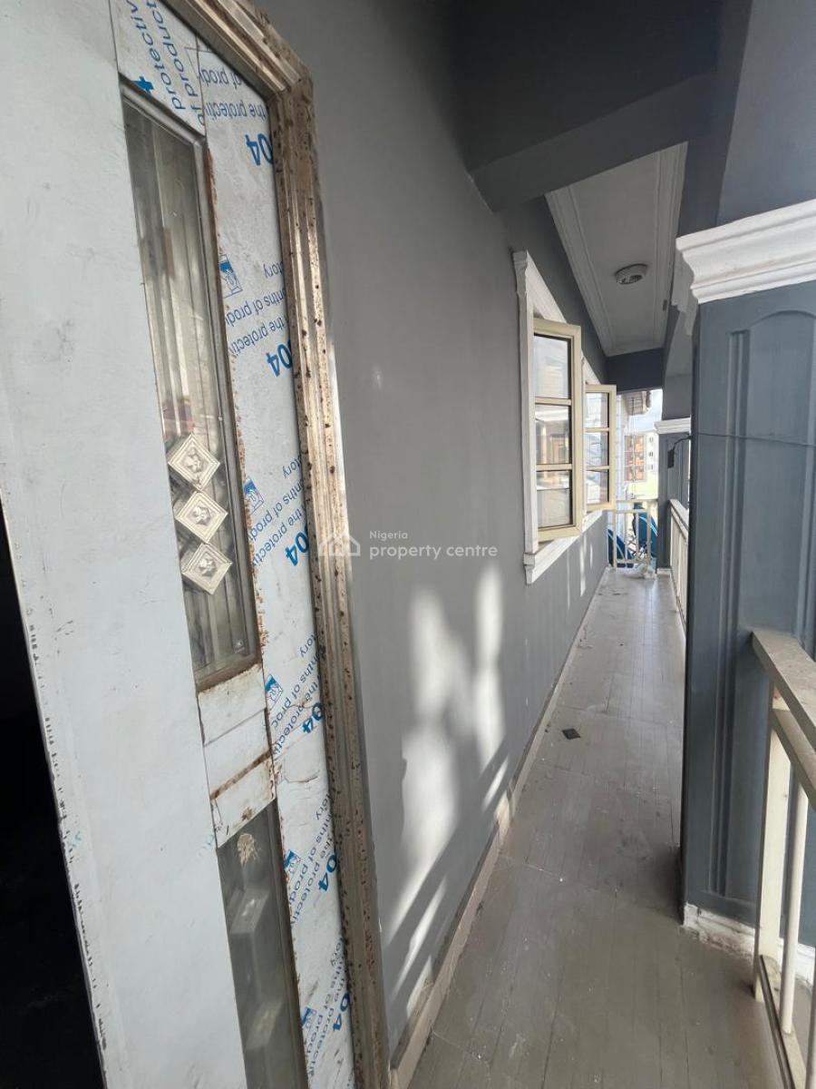 Renovated 3 Bedroom Flat, Sangotedo, Ajah, Lagos, Flat / Apartment for Rent
