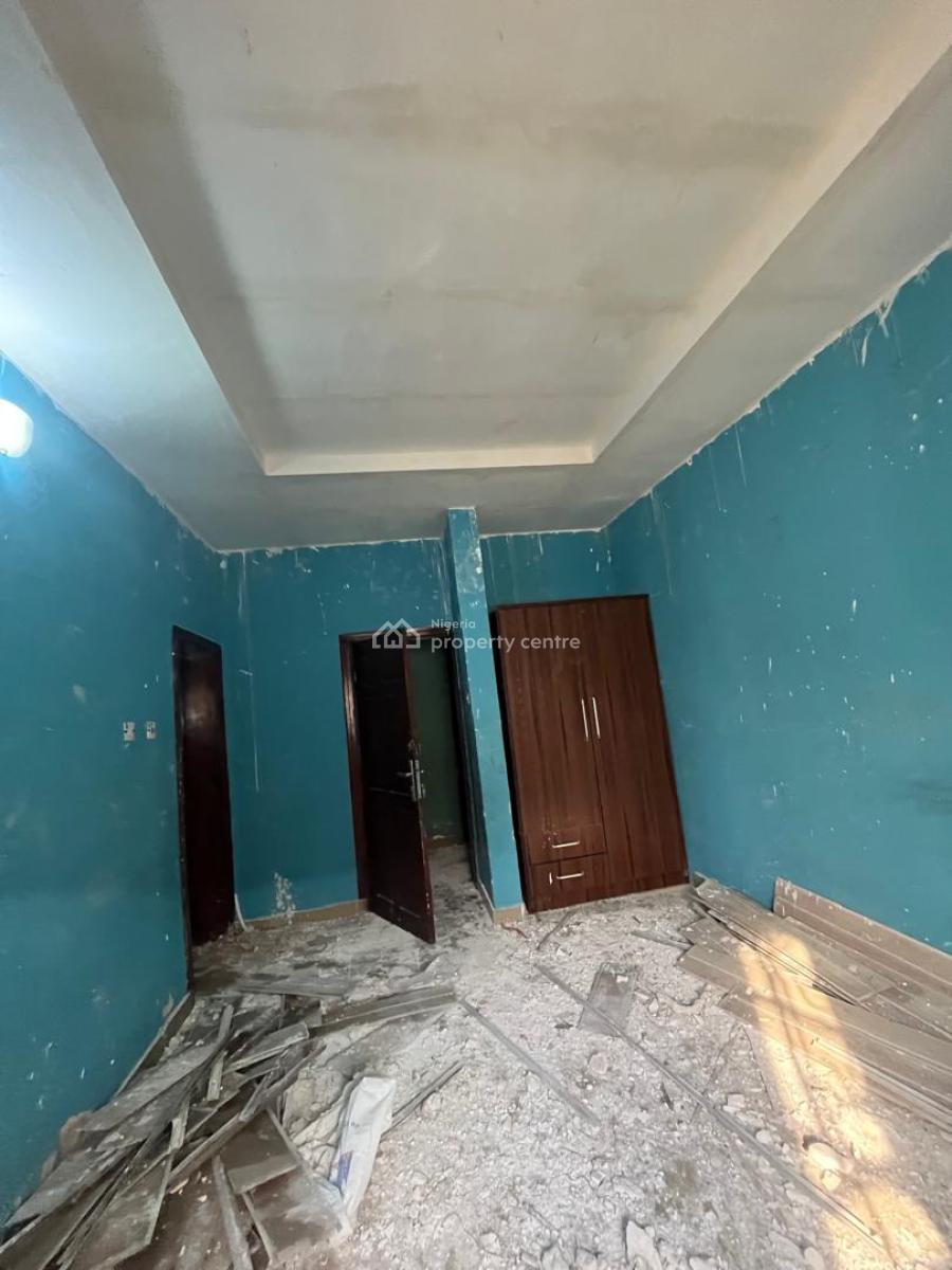 Renovated 3 Bedroom Flat, Sangotedo, Ajah, Lagos, Flat / Apartment for Rent