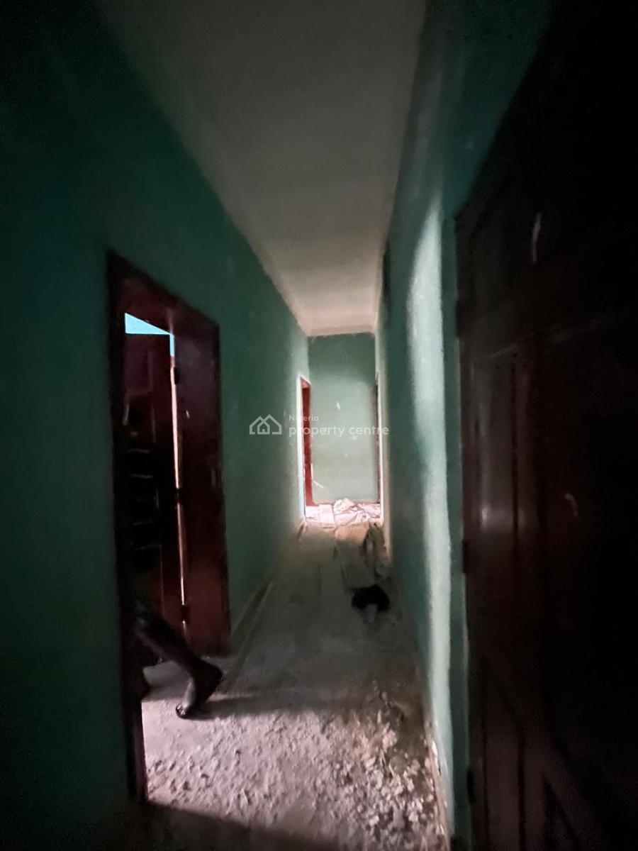Renovated 3 Bedroom Flat, Sangotedo, Ajah, Lagos, Flat / Apartment for Rent