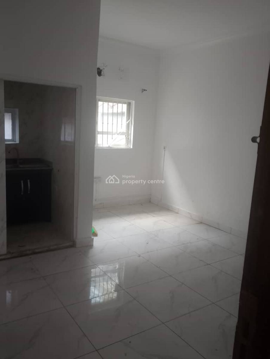 Clean One Room Self Contain Apartment, Off Admiralty Way, Lekki Phase 1, Lekki, Lagos, Self Contain (single Rooms) for Rent