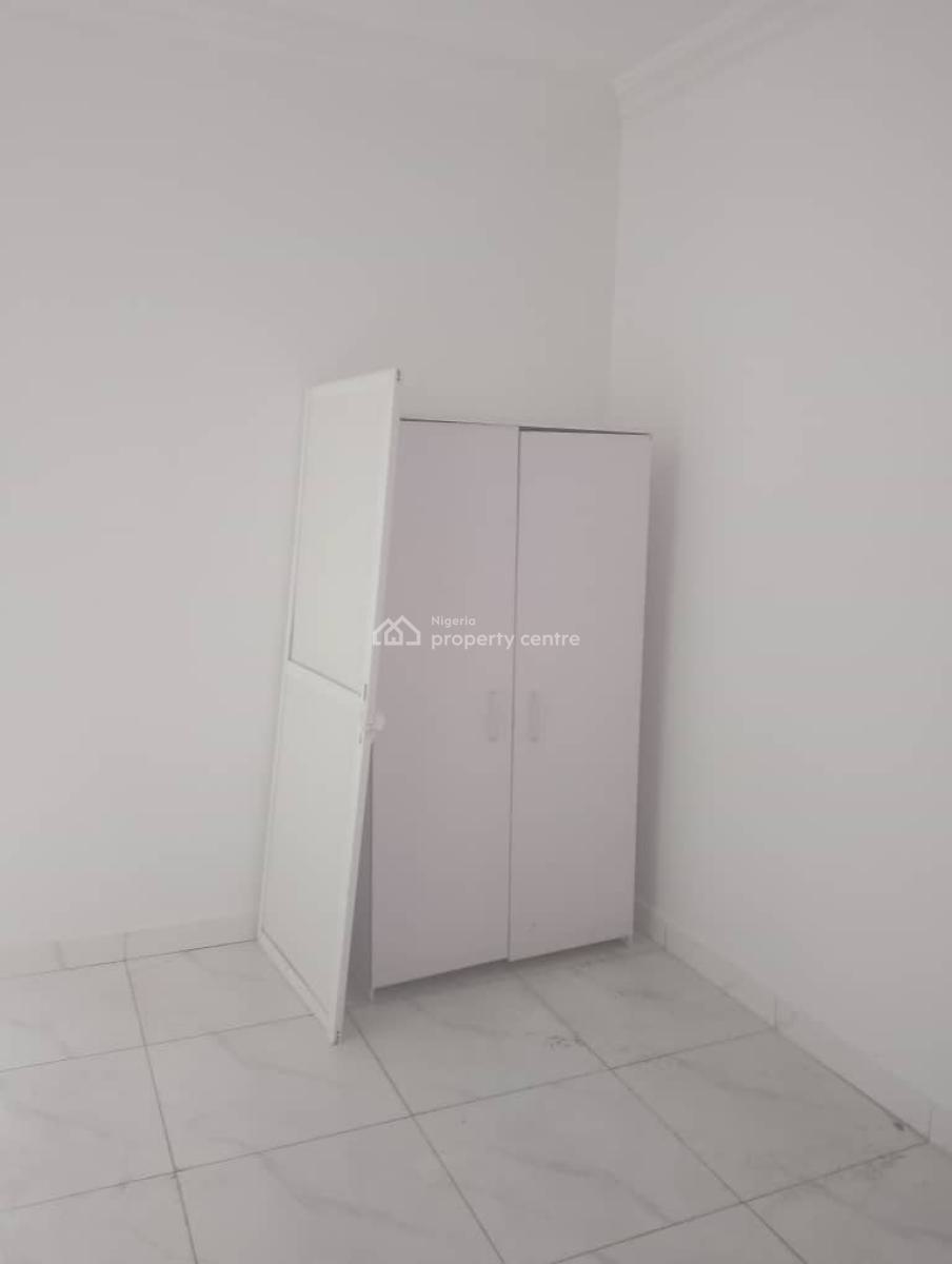 Clean One Room Self Contain Apartment, Off Admiralty Way, Lekki Phase 1, Lekki, Lagos, Self Contain (single Rooms) for Rent