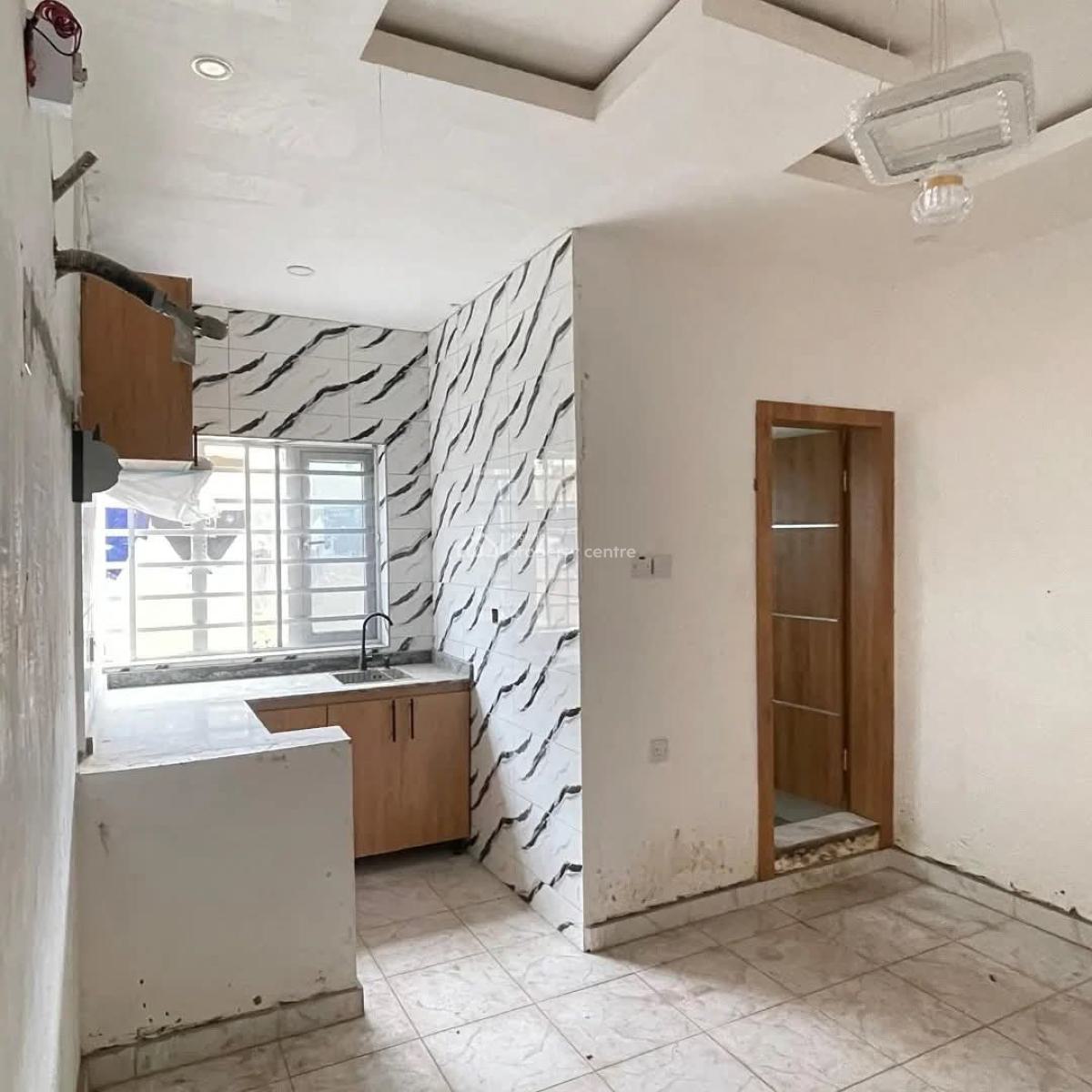 Studio Apartment, Pedro, Gbagada, Lagos, Self Contain (single Rooms) for Sale