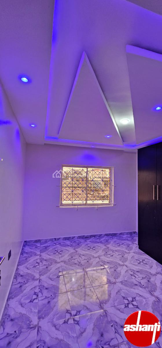 Luxury 3 Bedrooms Flat with Excellent Facilities, 47, Omilade Street, Mafoluku, Oshodi, Lagos, Flat / Apartment for Rent