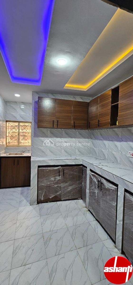 Luxury 3 Bedrooms Flat with Excellent Facilities, 47, Omilade Street, Mafoluku, Oshodi, Lagos, Flat / Apartment for Rent