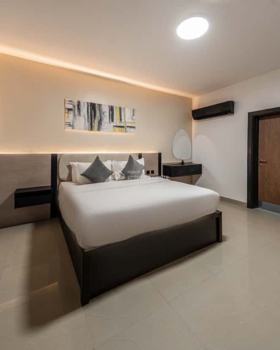 Fully Furnished Service 3 Bedroom Flat, Banana Island Road, Onikoyi, Ikoyi, Lagos, House for Rent