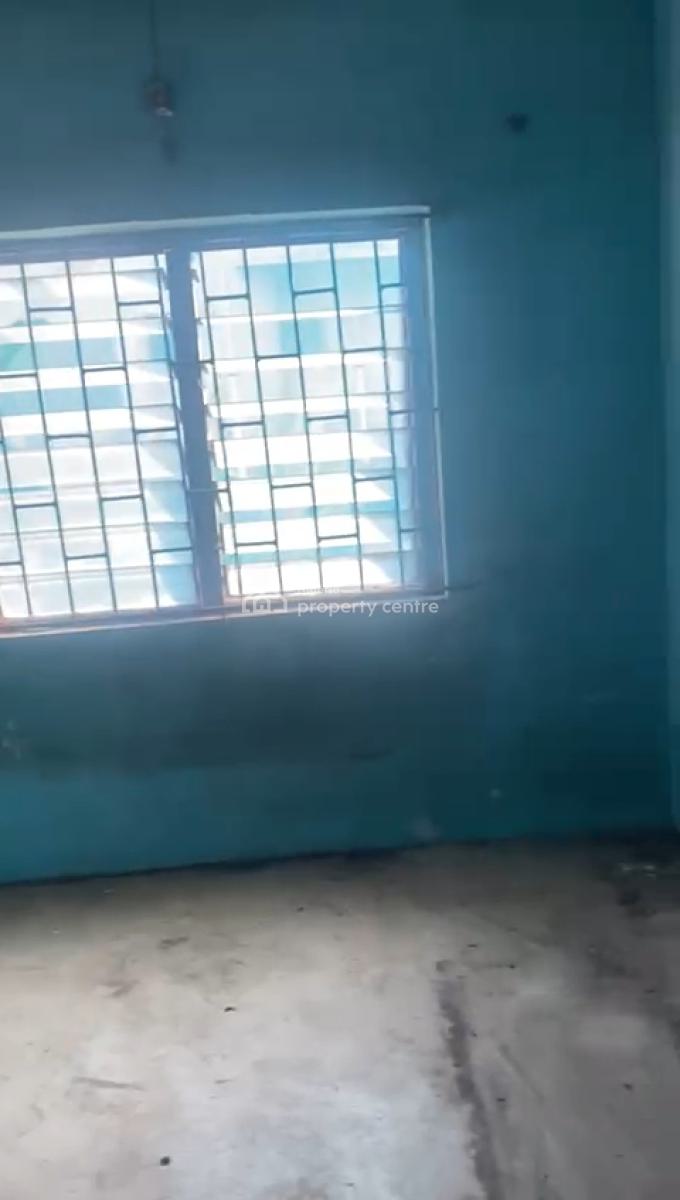 2 Bedroom Flat, Off Bayo Oyewale Street, Ago Palace, Isolo, Lagos, Flat / Apartment for Rent