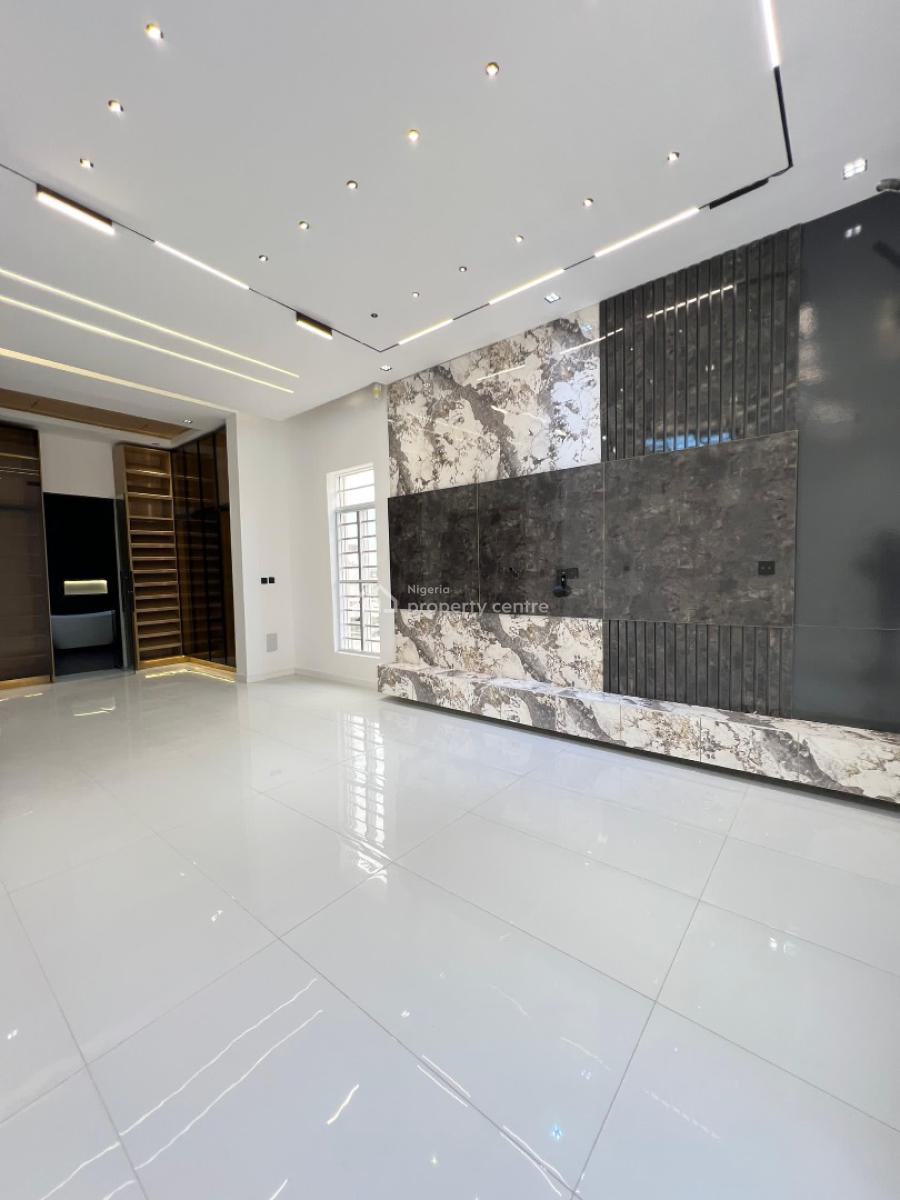 Beautiful 5 Bedroom Duplex with a Pool, Cinema & Bq, Lekki Phase 1, Lekki, Lagos, House for Sale