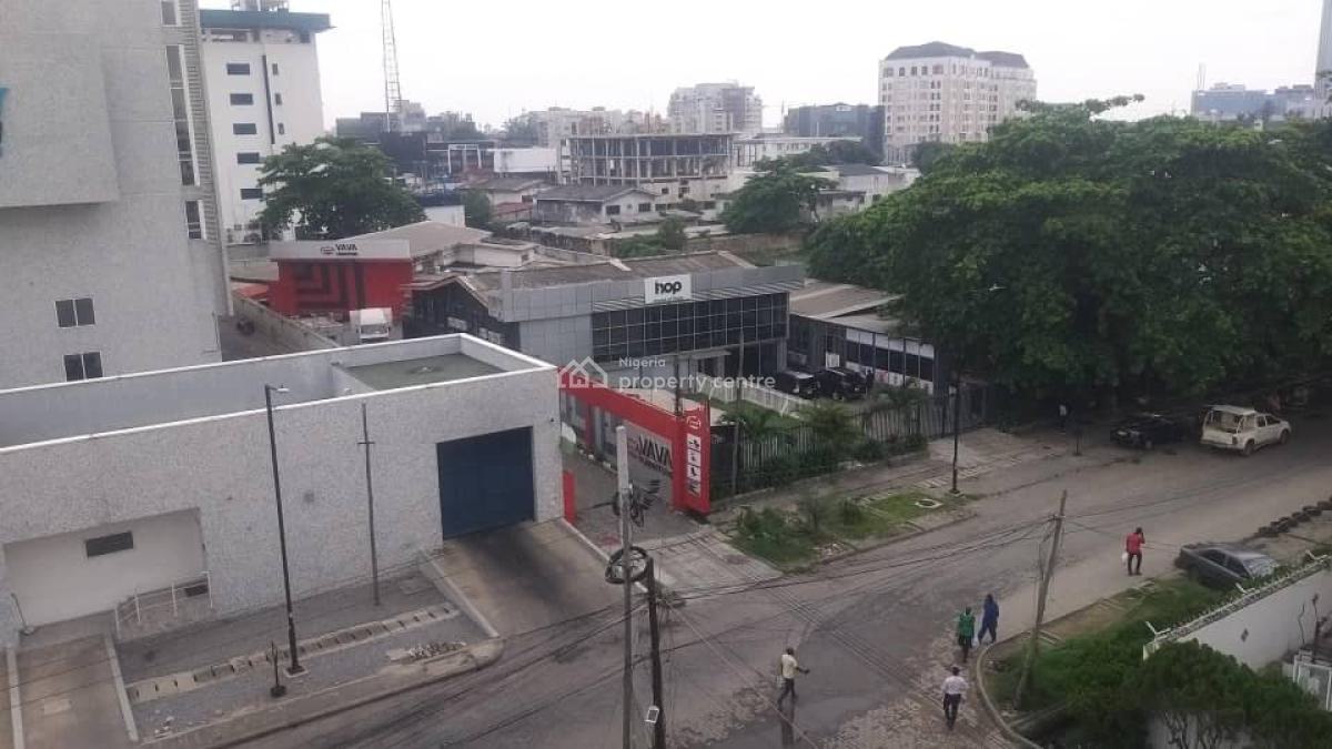 Duluxe Properties, Victoria Island (vi), Lagos, Plaza / Complex / Mall for Sale