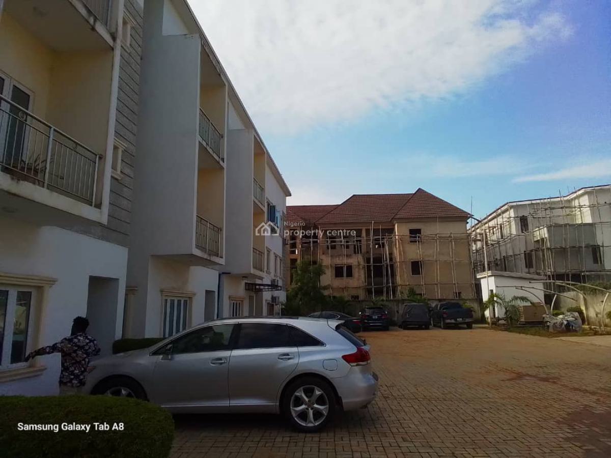 4 Bedroom Furnished Terrace with 1 Room Bq, Jahi, Abuja, Terraced Duplex for Sale