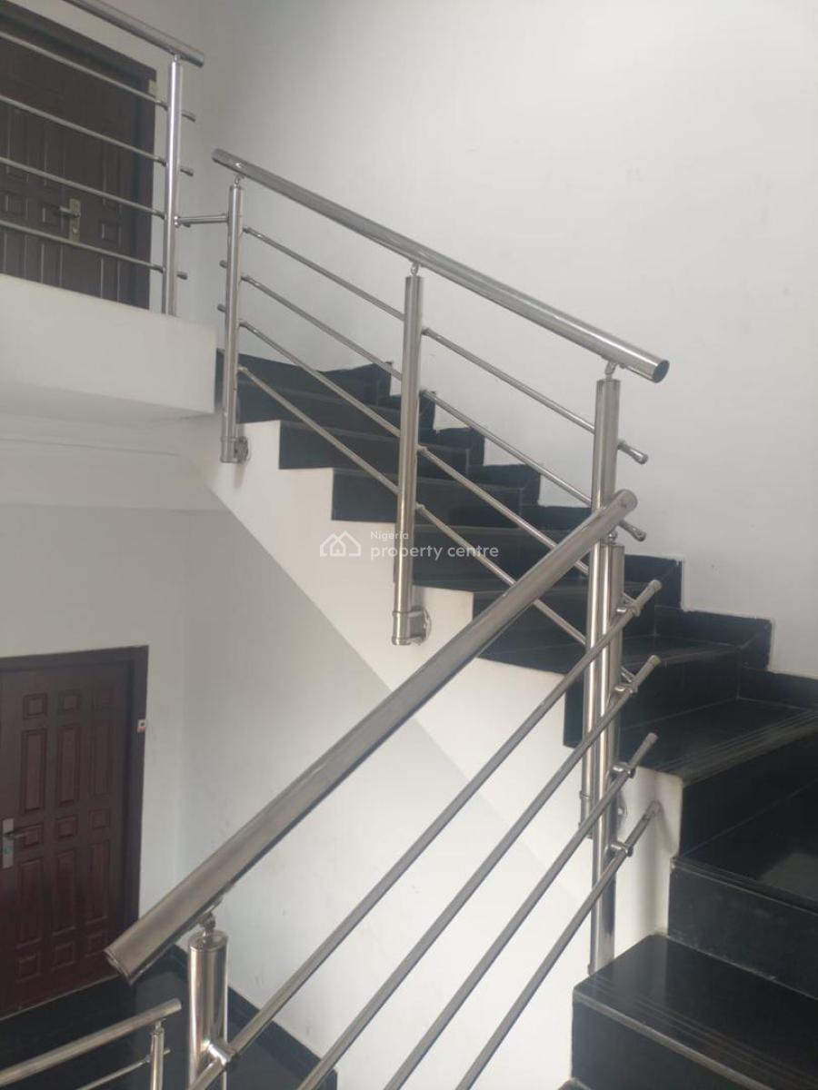 Tastefully Built Unfurnished Serviced Three (3) Bedroom Apartment, Ikoyi, Lagos, Flat / Apartment for Rent