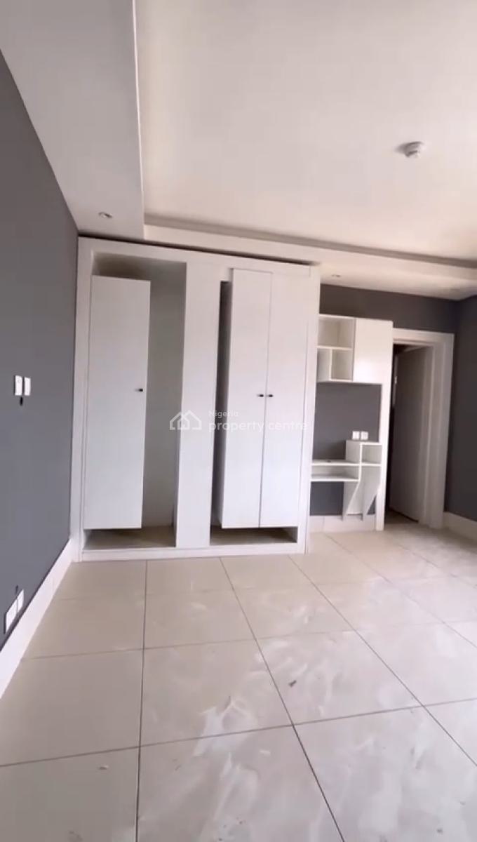 Service 3 Bedroom Apartment, Osborne, Ikoyi, Lagos, Flat / Apartment for Sale