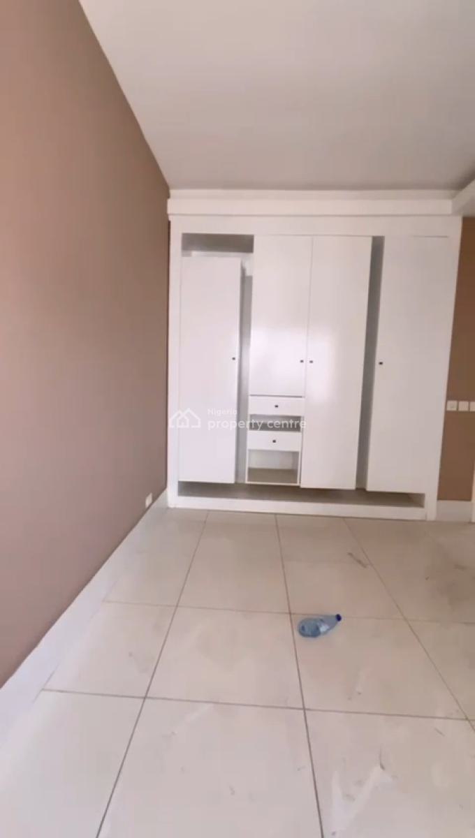 Service 3 Bedroom Apartment, Osborne, Ikoyi, Lagos, Flat / Apartment for Sale