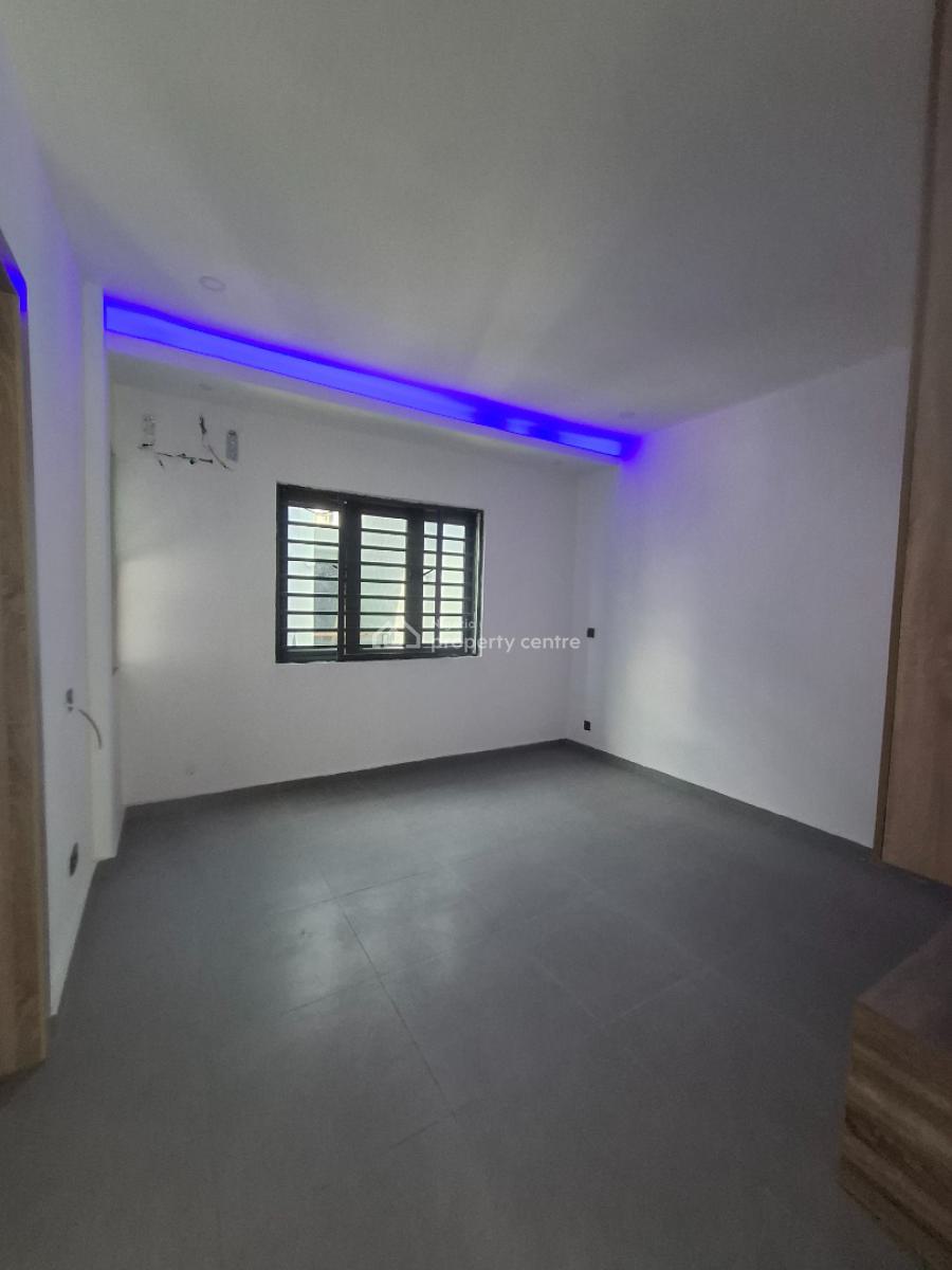 Brand New Spacious 3 Bedroom Duplex, Aburaham Adesanya, Ajah, Lagos, Terraced Duplex for Sale