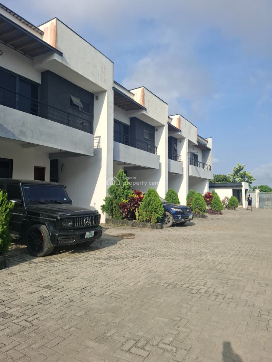 Brand New Spacious 3 Bedroom Duplex, Aburaham Adesanya, Ajah, Lagos, Terraced Duplex for Sale