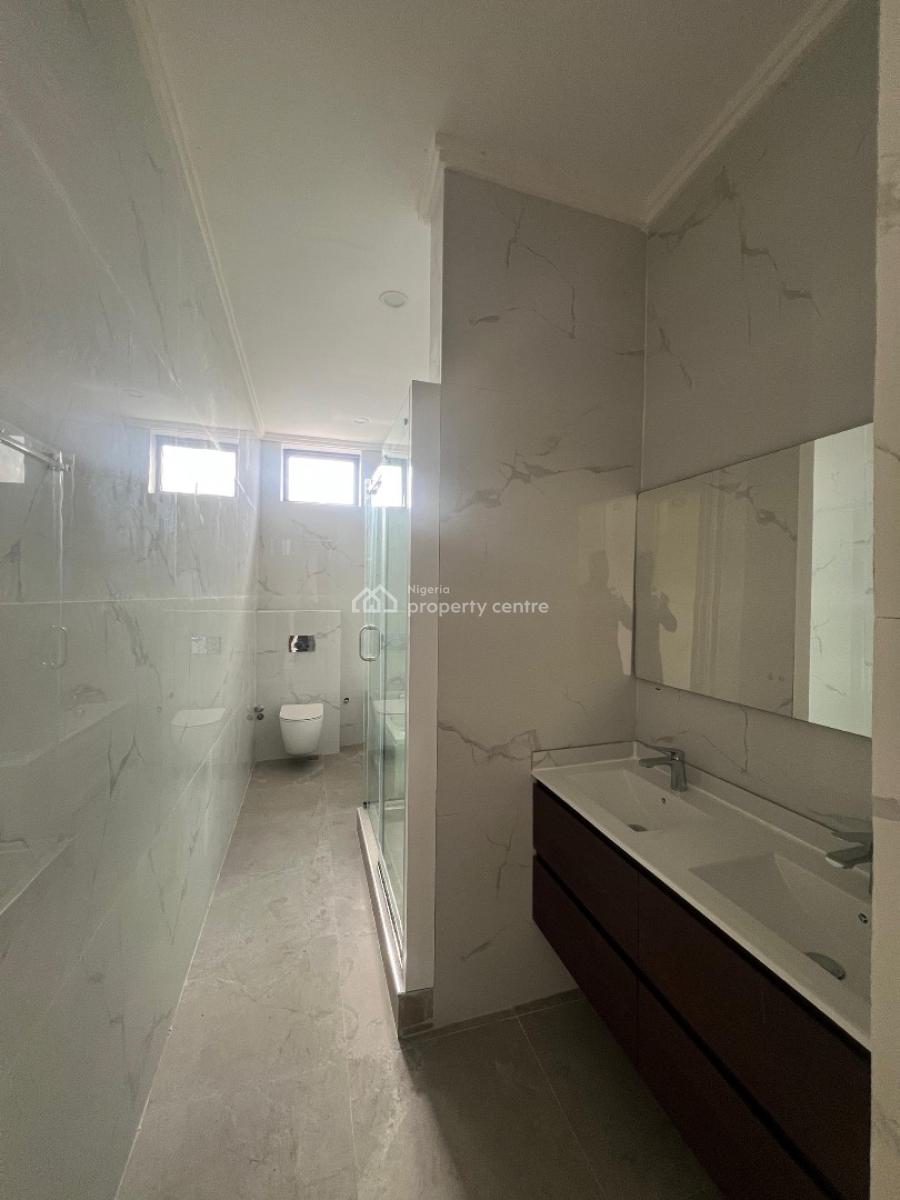 Capacious 5 Bedroom Semi-detached Duplex with Pool, Aldmiralty Area, Lekki Phase 1, Lekki, Lagos, Semi-detached Duplex for Sale