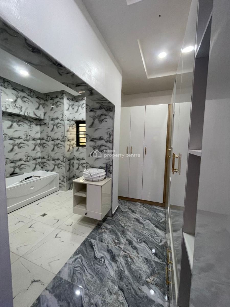 Well Located Luxury 5-bedroom Detached Duplex + Boys Quarter, Brown Gate Estate, Oluyole, Oyo, Detached Duplex for Sale