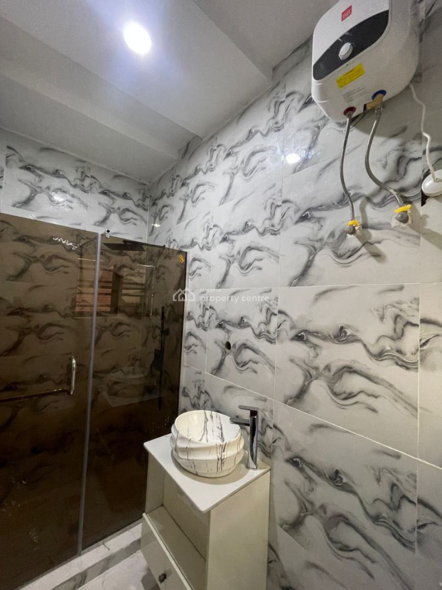 Well Located Luxury 5-bedroom Detached Duplex + Boys Quarter, Brown Gate Estate, Oluyole, Oyo, Detached Duplex for Sale