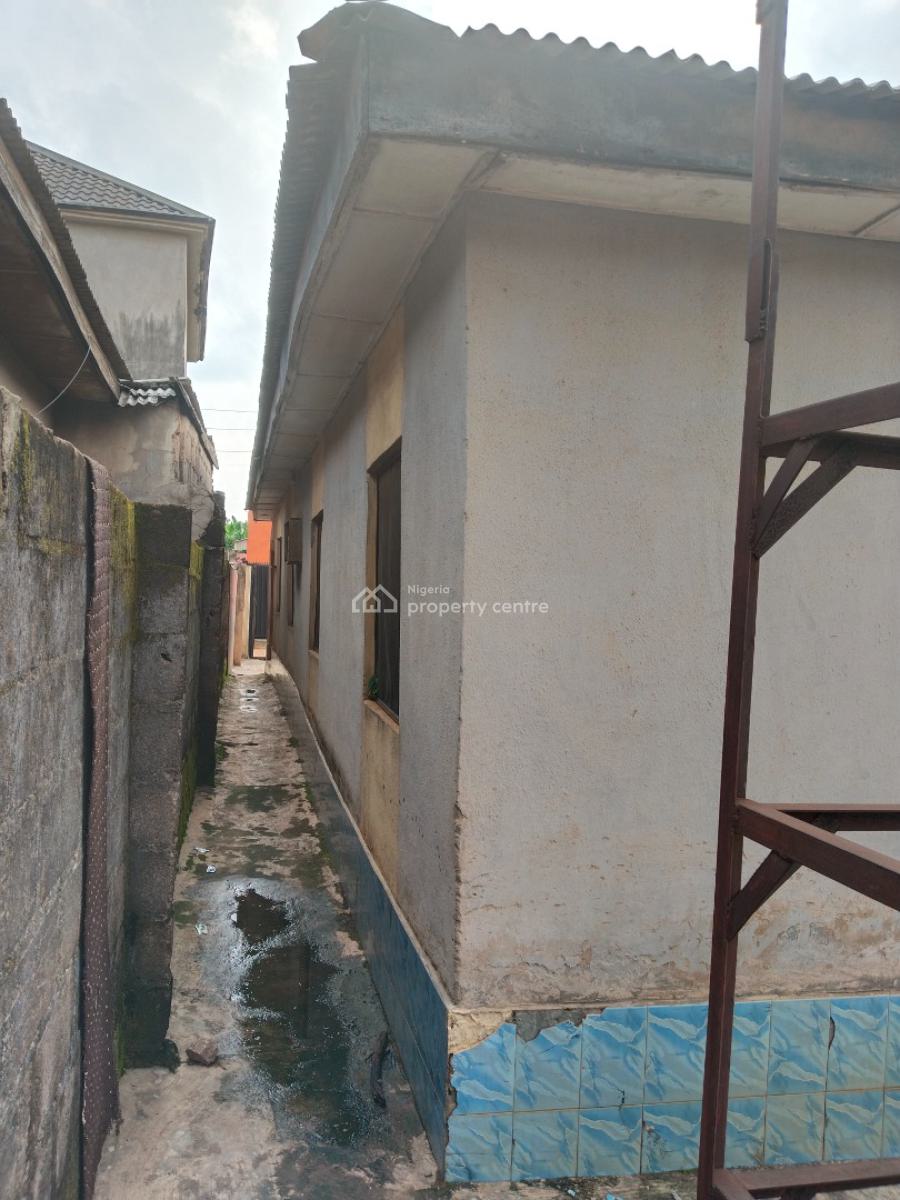 8 Nos Rooms, Bq Kitchen and  1no Shop on Half Plot of Land with Cofo, Otun Road Akute Ogun State Accessible From Ojodu Berger, Akute, Ifo, Ogun, Detached Bungalow for Sale