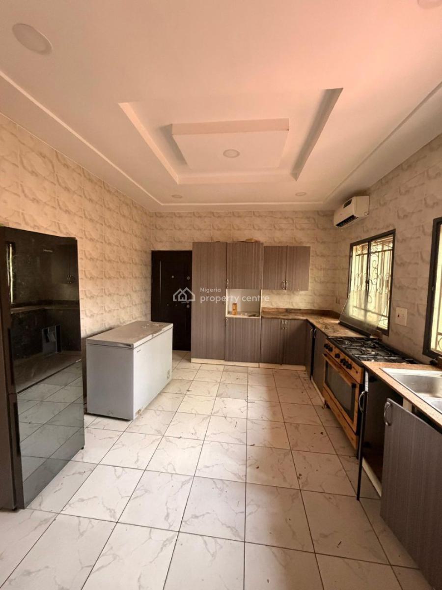 Newly Built 5-bedroom Duplex with Study Room and 1 Bedroom Bq, Kolapo Ishola Gra, Akobo, Ibadan, Oyo, Detached Duplex for Rent