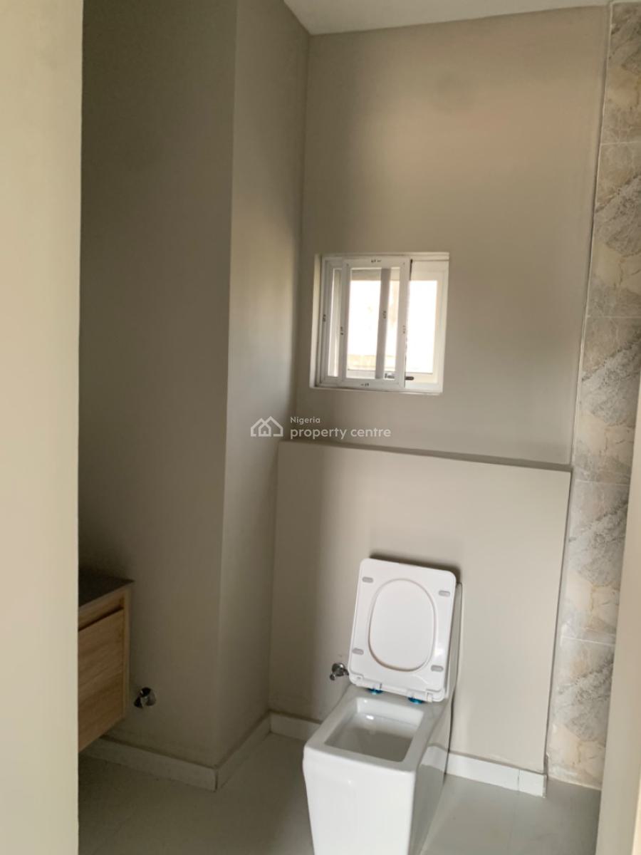 Luxury 2 Bedroom Flat, Greenland Estate, Off Mobil Road, Ajah, Lagos, Flat / Apartment for Sale
