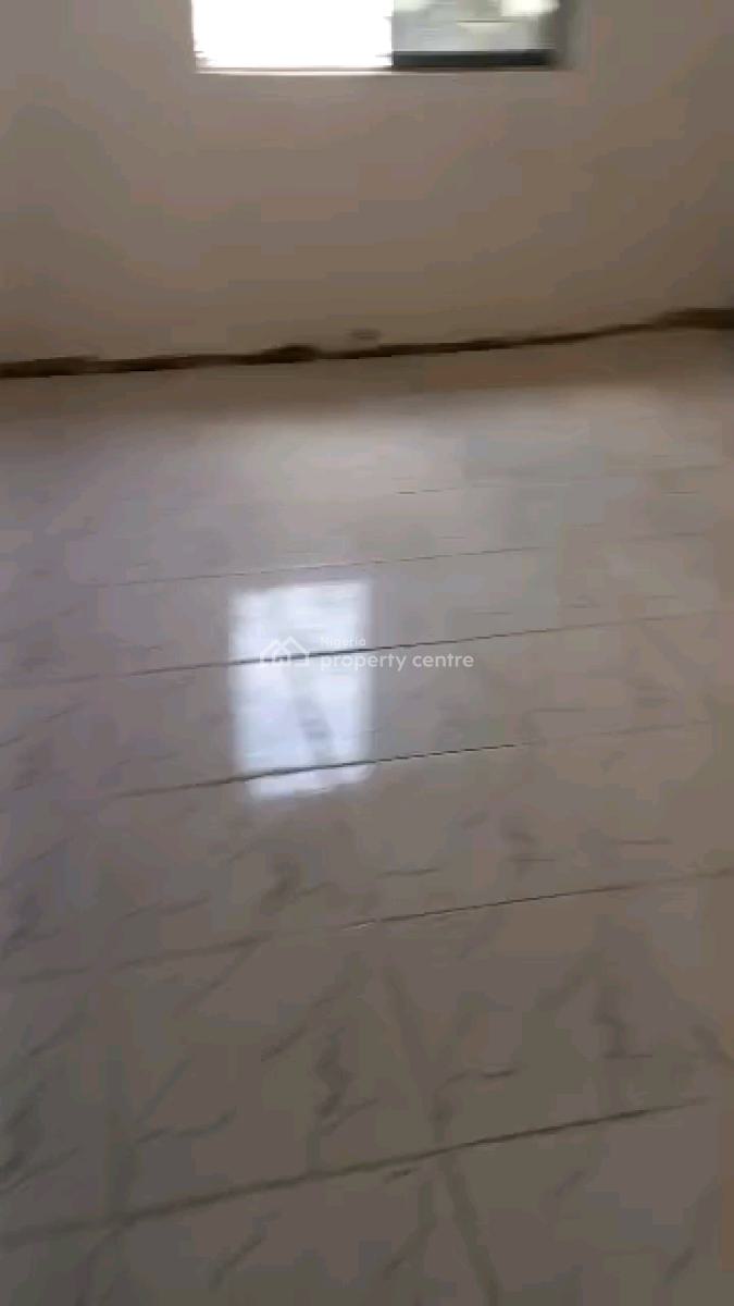 Standard and Spacious Mini Flat, Shomolu, Lagos, Mini Flat (room and Parlour) for Rent
