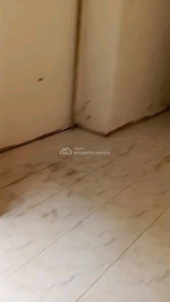 Standard and Spacious Mini Flat, Shomolu, Lagos, Mini Flat (room and Parlour) for Rent