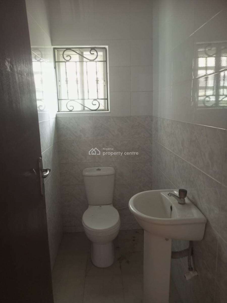 3 Bedroom Flat in Ikota Villa Estate, Ikota Estate, Ikota, Lekki, Lagos, Flat / Apartment for Rent