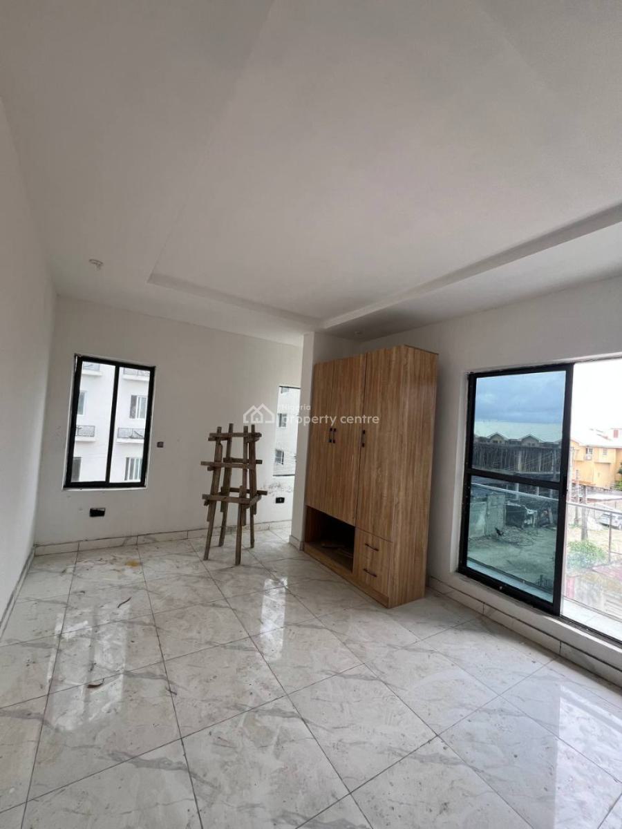 Block of Apartment with Spacious Rooms, Ilasan, Ikate, Lekki, Lagos, Flat / Apartment for Sale