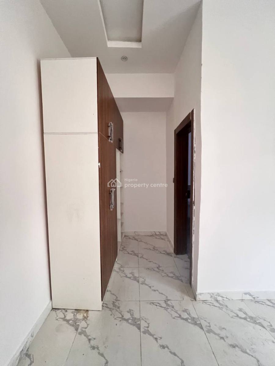 Block of Apartment with Spacious Rooms, Ilasan, Ikate, Lekki, Lagos, Flat / Apartment for Sale