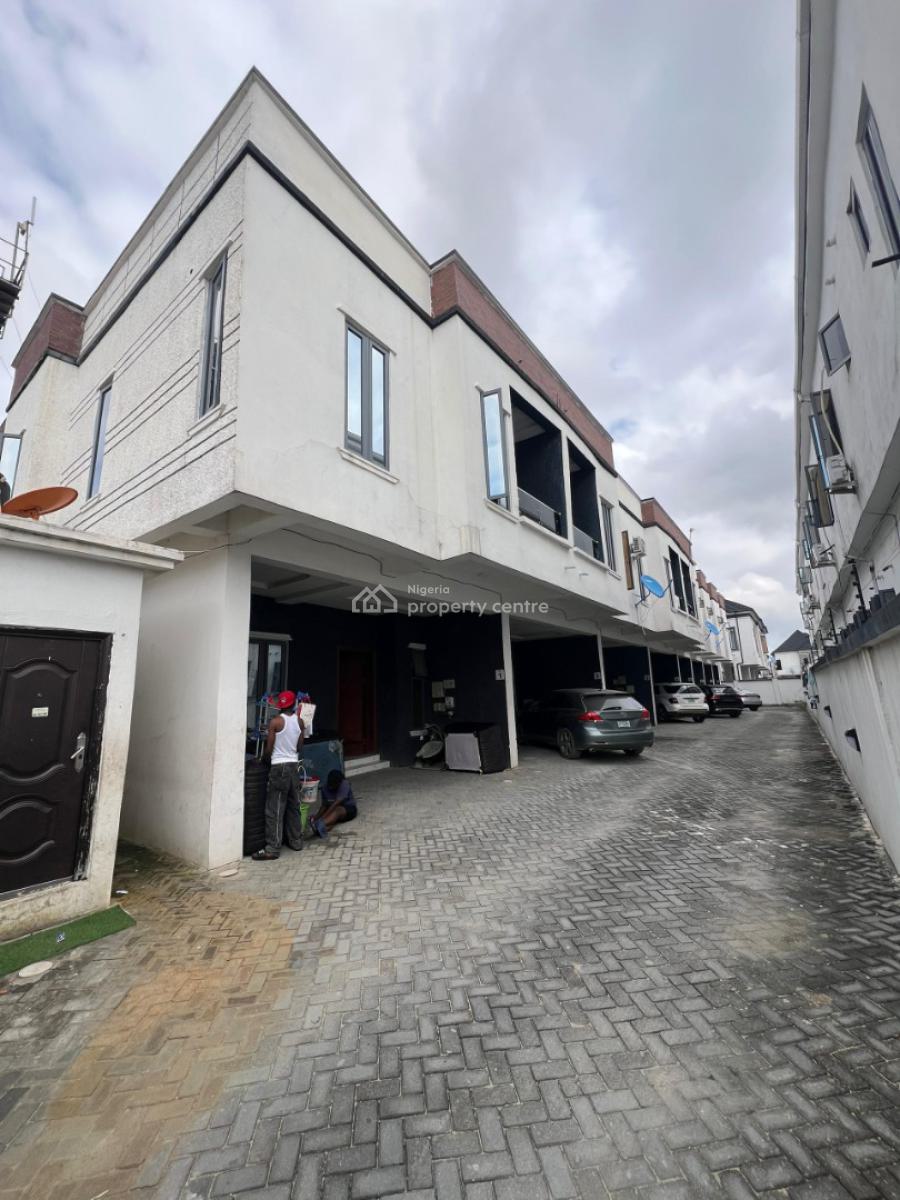 Classic 4 Bedroom Terrace Duplex in a Secure Estate, Ikota, Lekki, Lagos, Terraced Duplex for Rent