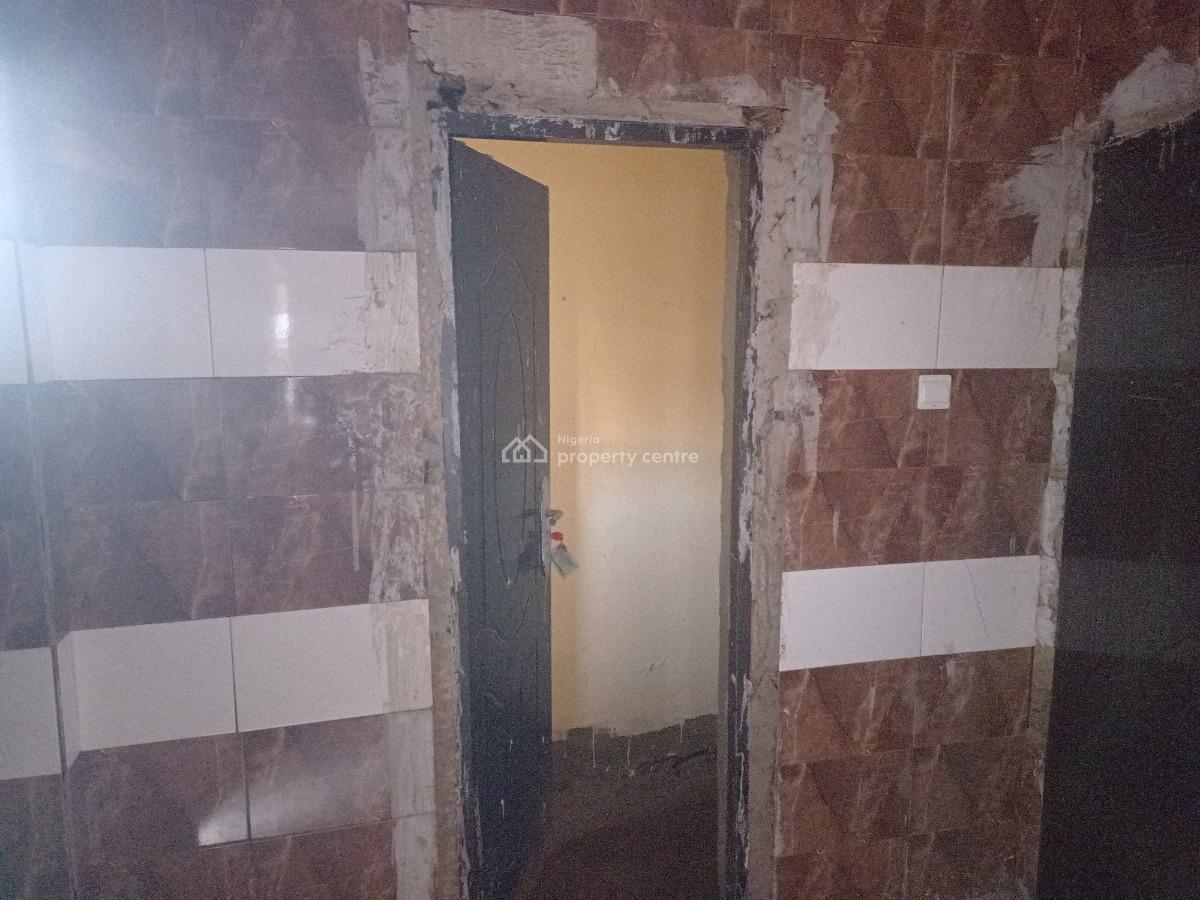 Newly Built 4 Bedroom Terrace House Mdt/4br/3/3, Flat 3, Gate 2 Aquamarine Estate, Wumba, Abuja, Terraced Duplex for Sale
