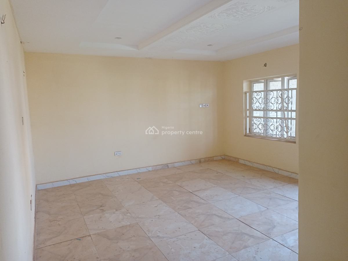 Newly Built 4 Bedroom Terrace House Mdt/4br/3/3, Flat 3, Gate 2 Aquamarine Estate, Wumba, Abuja, Terraced Duplex for Sale