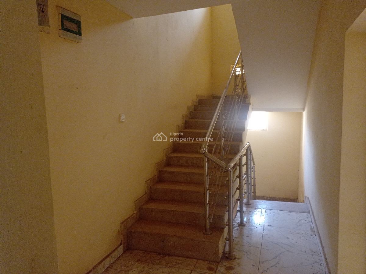 Newly Built 4 Bedroom Terrace House Mdt/4br/3/3, Flat 3, Gate 2 Aquamarine Estate, Wumba, Abuja, Terraced Duplex for Sale