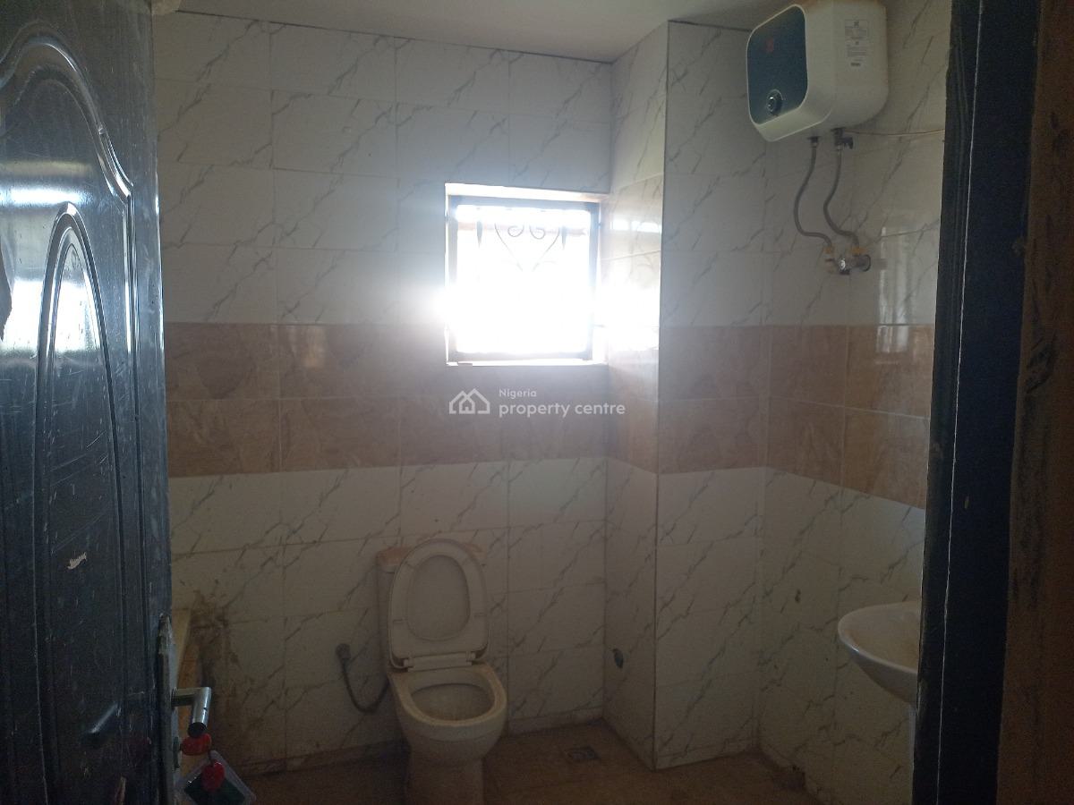 Newly Built 4 Bedroom Terrace House Mdt/4br/3/3, Flat 3, Gate 2 Aquamarine Estate, Wumba, Abuja, Terraced Duplex for Sale