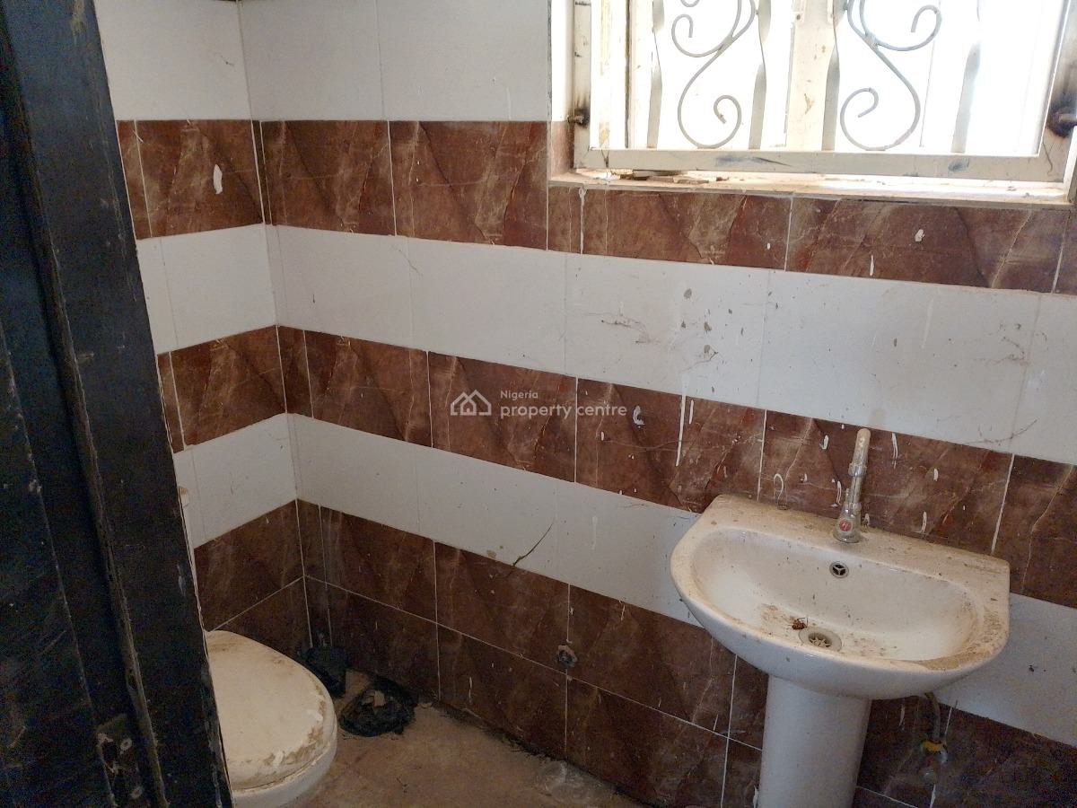 4 Bedroom Terrace House (flat 3), Flat 3, Gate 2 Aquamarine Estate, Wumba, Abuja, Terraced Duplex for Sale