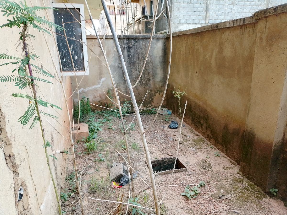 4 Bedroom Terrace House (flat 3), Flat 3, Gate 2 Aquamarine Estate, Wumba, Abuja, Terraced Duplex for Sale