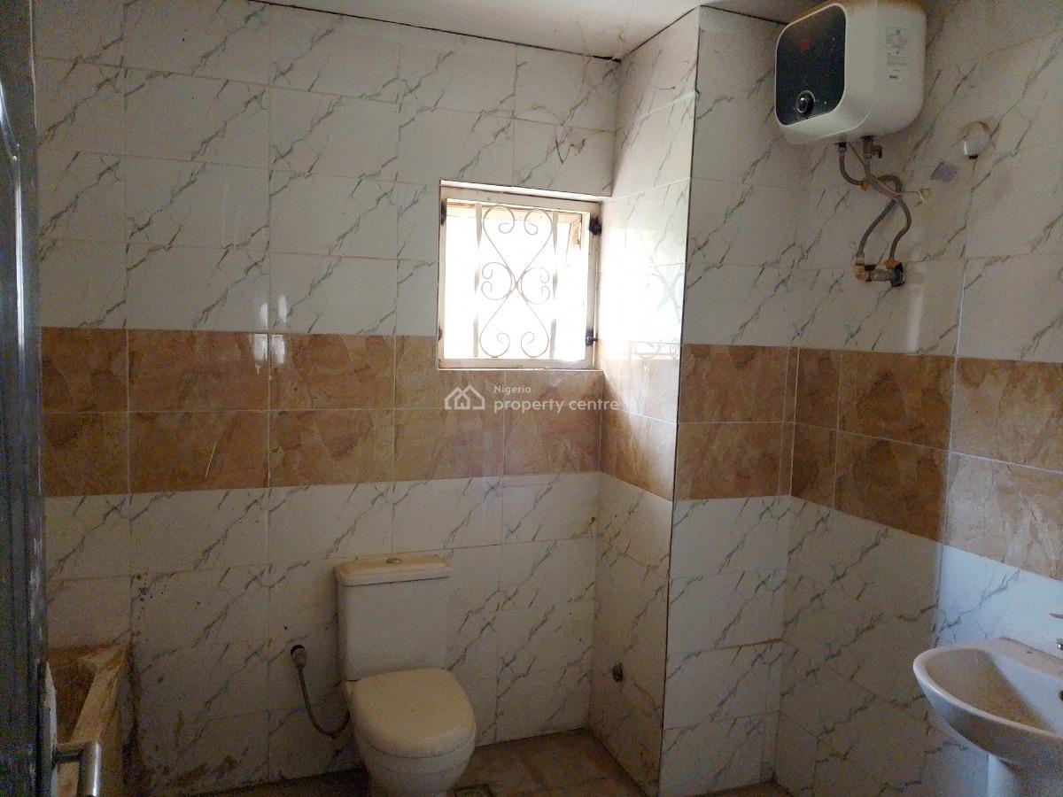 4 Bedroom Terrace House (flat 3), Flat 3, Gate 2 Aquamarine Estate, Wumba, Abuja, Terraced Duplex for Sale