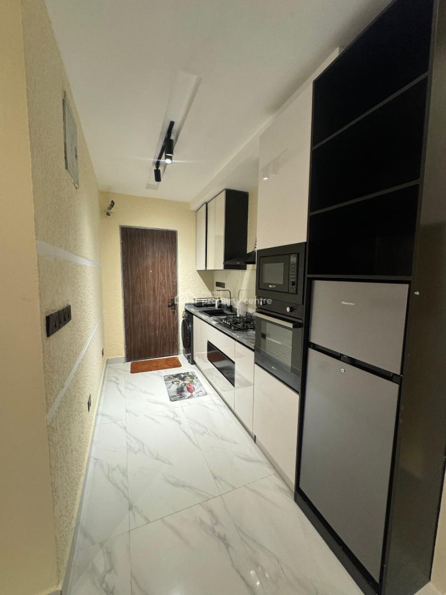 Exclusive One Bedroom Apartment, Ologolo, Lekki, Lagos, Mini Flat (room and Parlour) Short Let