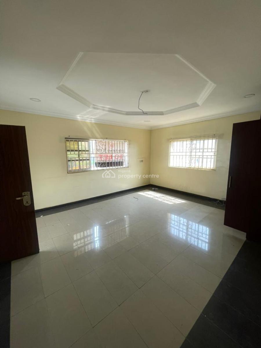 Spacious 4 Bedroom Semi-detached Duplex + 2 Bqs, Gwarinpa, Abuja, Semi-detached Duplex for Rent