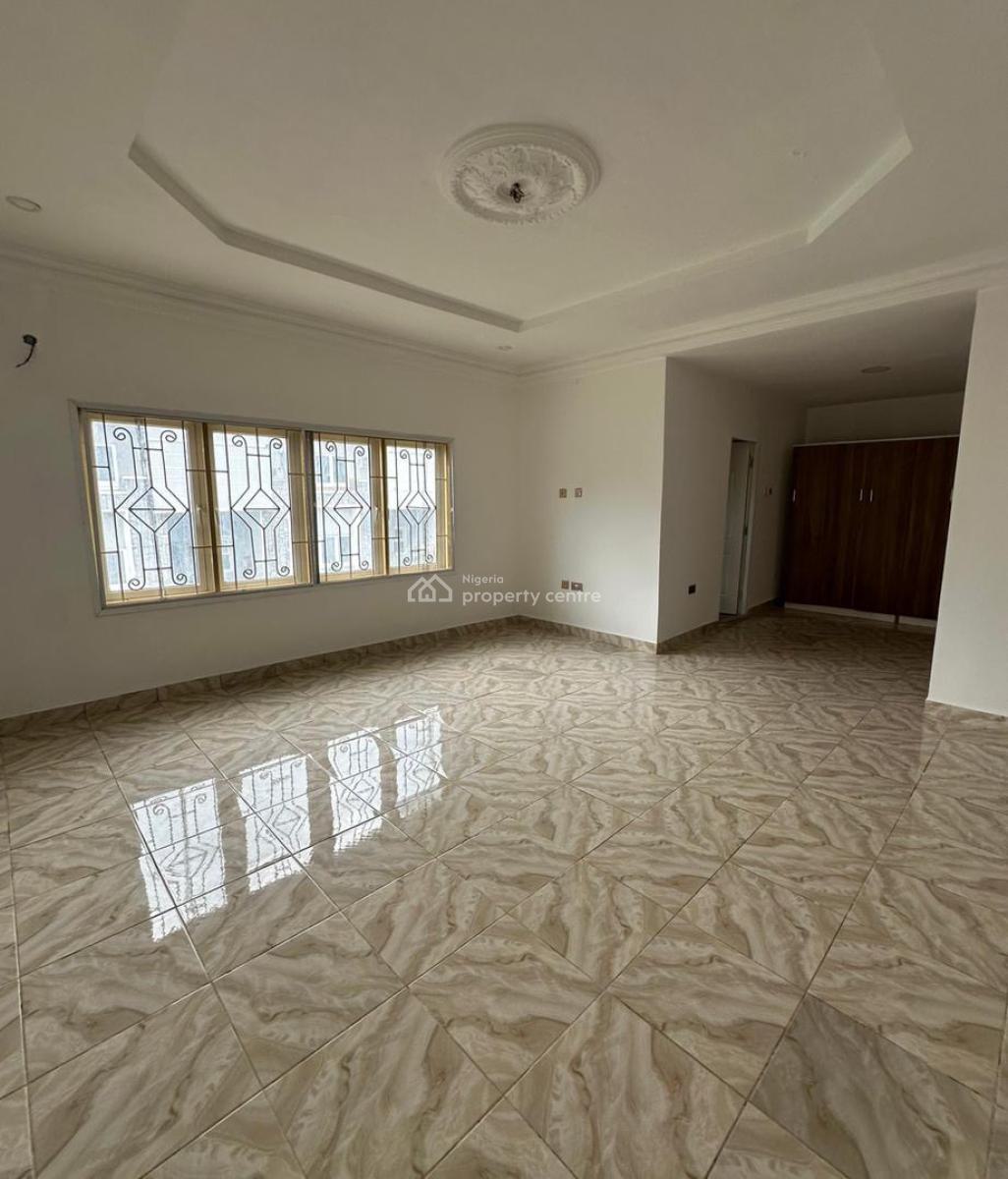 4 Bedroom Terrace Duplex in a Serene and Secured Neighborhood, Gwarinpa Extension, Gwarinpa, Abuja, Terraced Duplex for Sale