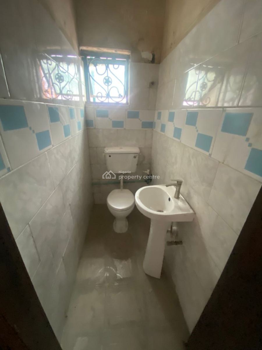 Standard and Luxurious 2 Bedroom Penthouse, Chevy View, Lekki, Lagos, Flat / Apartment for Rent
